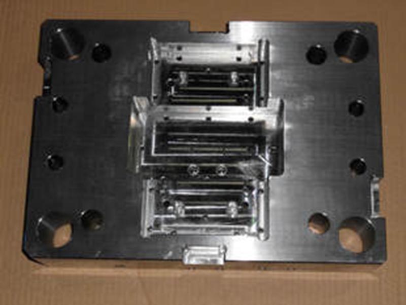 烈山精密塑料模-06